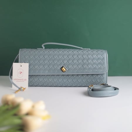 شنطة بوتيغا أنديامو كلتش BT101