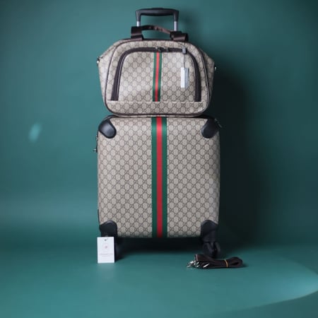 شنطة سفر قوتشي G200