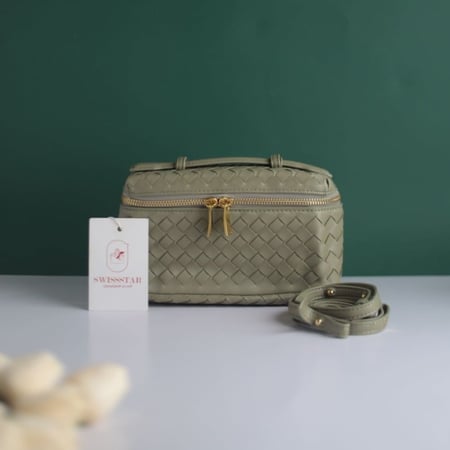 شنطة بانج بانج بوتيغا BT107