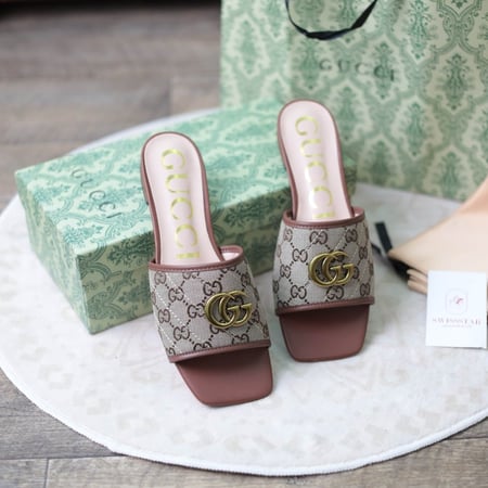 سليبر قوتشي GU07