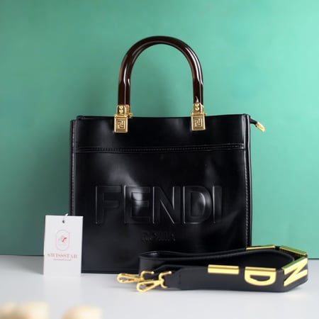 شنطة فندي نسائي F110