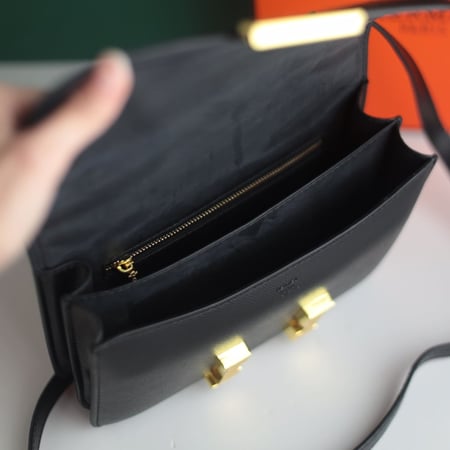 شنطة هرمز كونستانس HE105