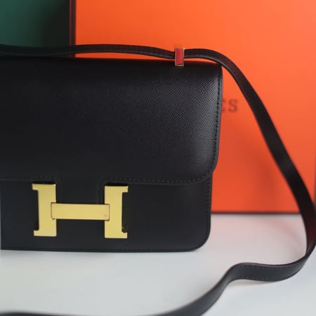 شنطة هرمز كونستانس HE105