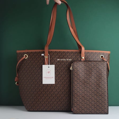 شنطة مايكل كورس جيت سيت MK18