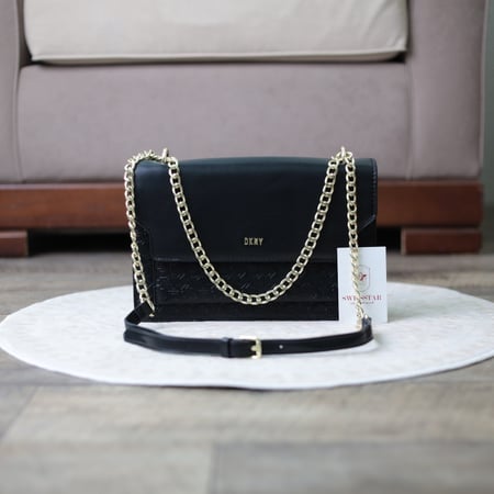 شنطة دكني نسائي D131