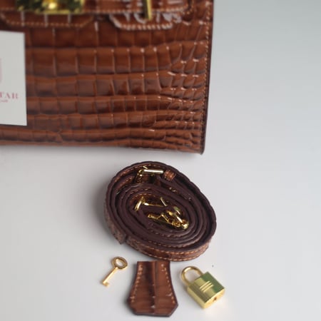 شنطة هيرمز بيركن HE111