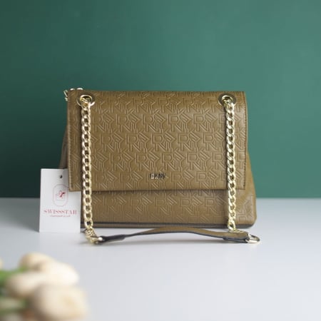 شنطة دكني نسائي D123