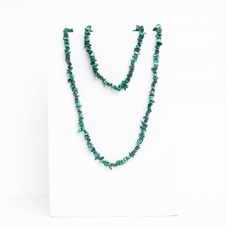 سلسال رقائق الاحجار الكريمة