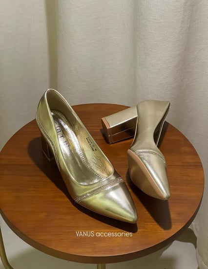 كعب انيق    s49291