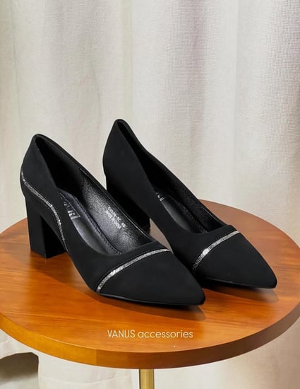 كعب انيق    s49291