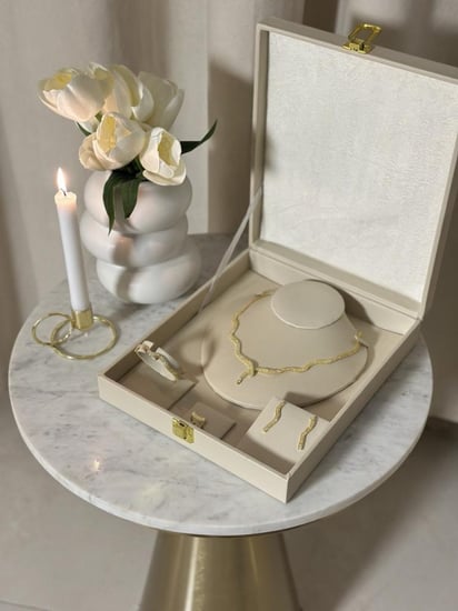 طقم اكسسوار  A1153 (لونين)