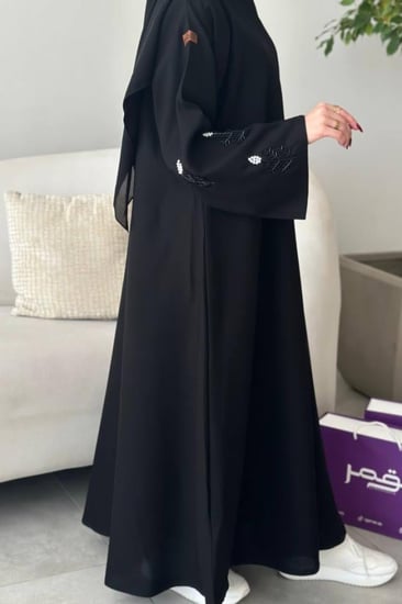 عباية لجين