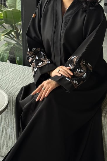 عباية وفاء