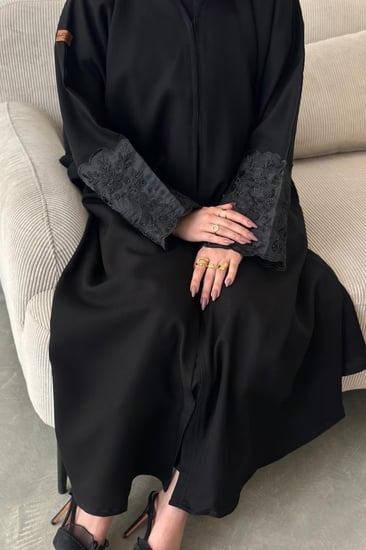 عباية عنود