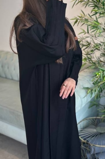 عباية كتان باكمام كسرات 2