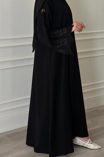 عباية جمانه أسود