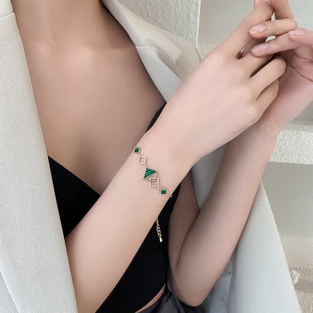 اسواره كريستال كوريه