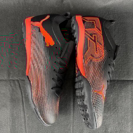 حذاء كورة القدم بوما اسودّ احمر ماستر كواليتي فتنامي