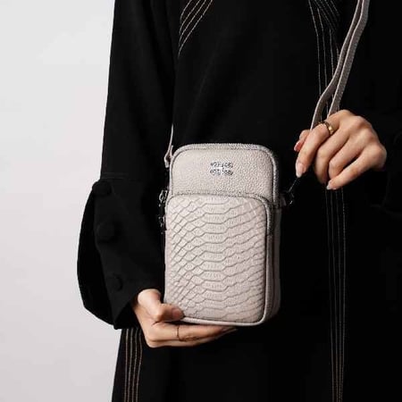 شنطة كروس جلد