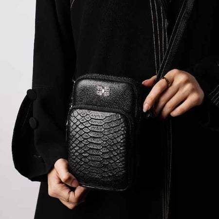 شنطة كروس جلد