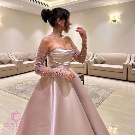 فستان سهرة لحمي ميكادو مطرز ناعم