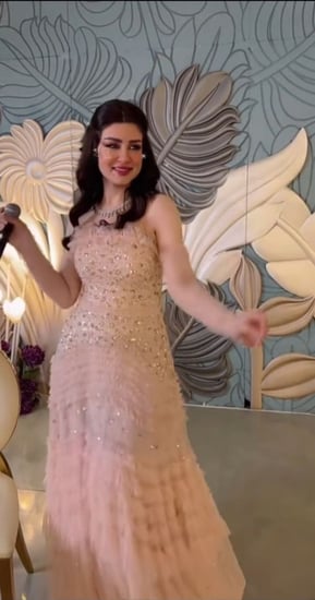 فستان سهرة لحمي تول مطرز كريستال فاخر للمناسبات