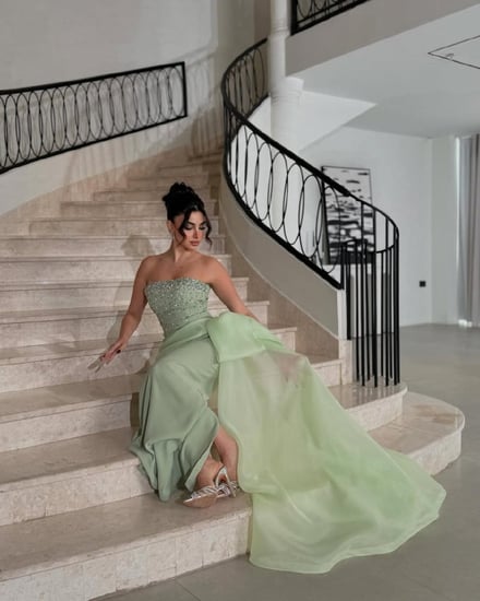 فستان سهرة ستريبلس مينت مزين بخرز وأحجار من Cutecci