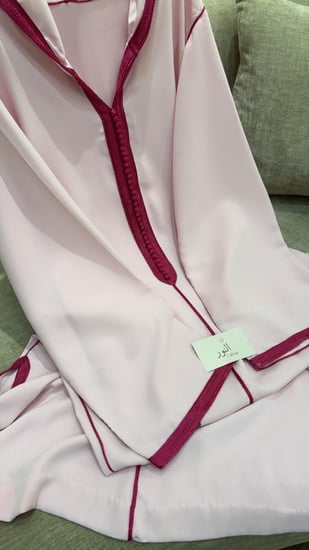 جلابيه تطريز وردي وفوشي