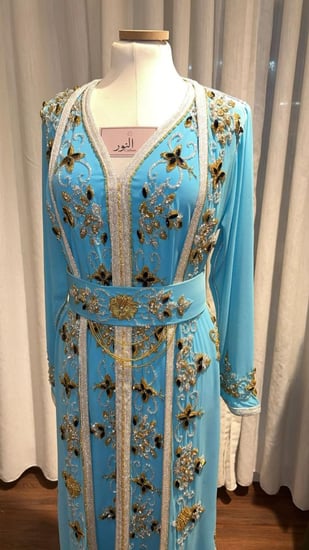قفطان شك مع طرحه