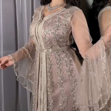 قفطان اكمام كلوش