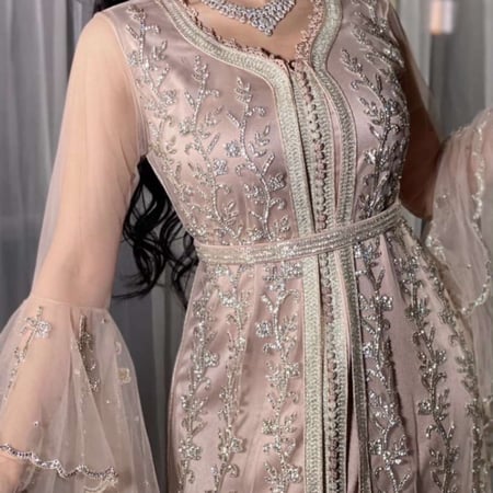 قفطان اكمام كلوش