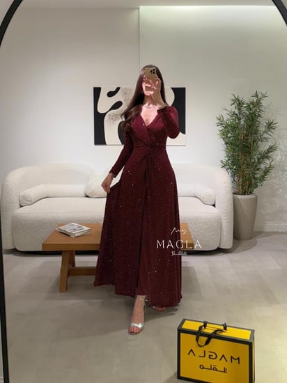 فستان كرز برقندي