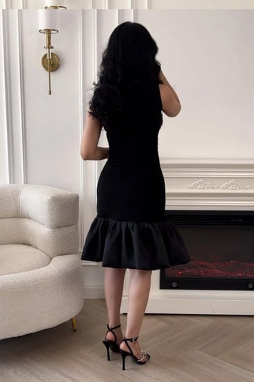 فستان ميدي سمبل بتطريز زيراكون شك