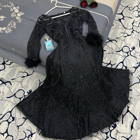 فستان كم طويل سهرة كلوش