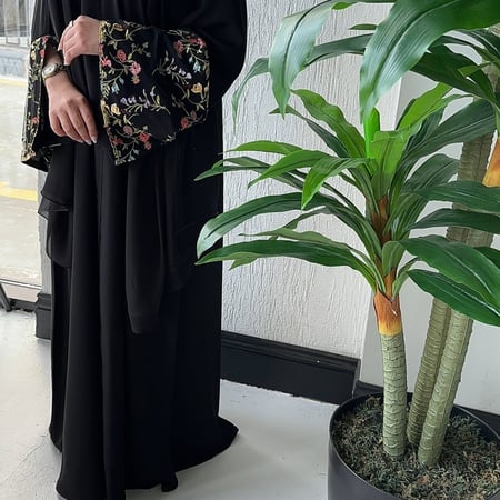 عباية ورد