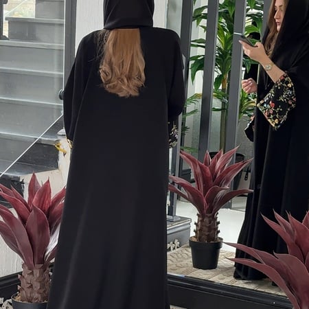 عباية ورد