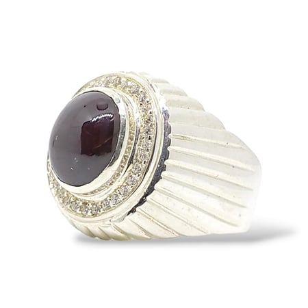 Garnet Star Ring