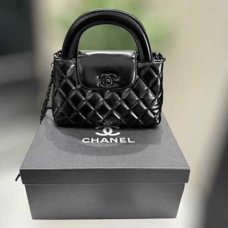 شنطة شانيل مع الملحقات