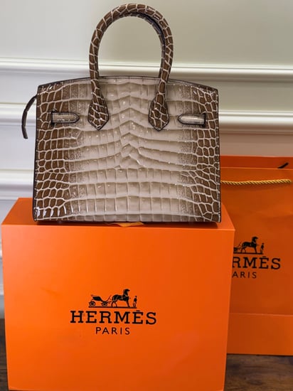 شنطة HERMES فخمة مع الملحقات