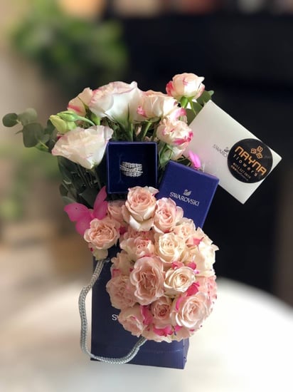 خاتم سواروفسكي & تنسيق ورد