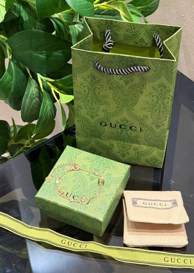 اساور قوتشي مع الملحقات