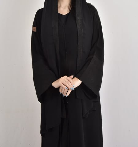 عباية سوداء كريب ملكي N3