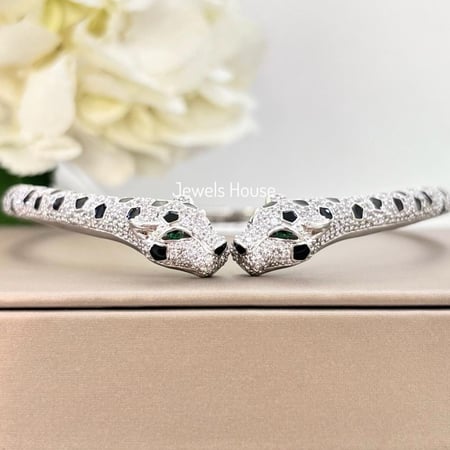 عقدبانثر  مطلي ومرصع بالألماس الصناعي