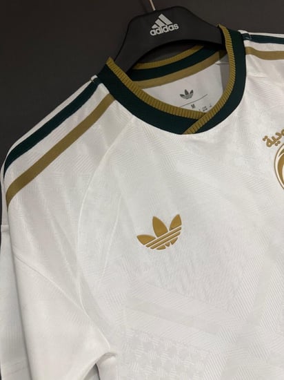 تيشرت المنتخب السعودي الثاني 25-26