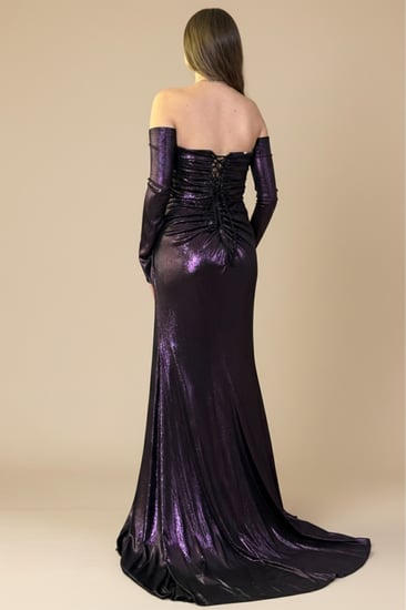 فستان طويل بنفسجي لامع درابيه