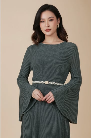 فستان ميدي بليسيه بحزام لؤلؤ لون اخضر