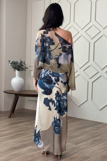 فستان قطعتين ساتان بطبعة أزهار لون اخضر