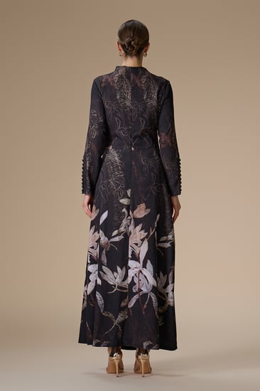 فستان بني طويل كريب