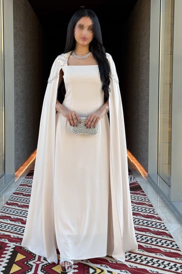 فستان ماكسي كيب مزين بالفصوص