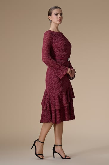 فستان برغندي ميدي دانتيل